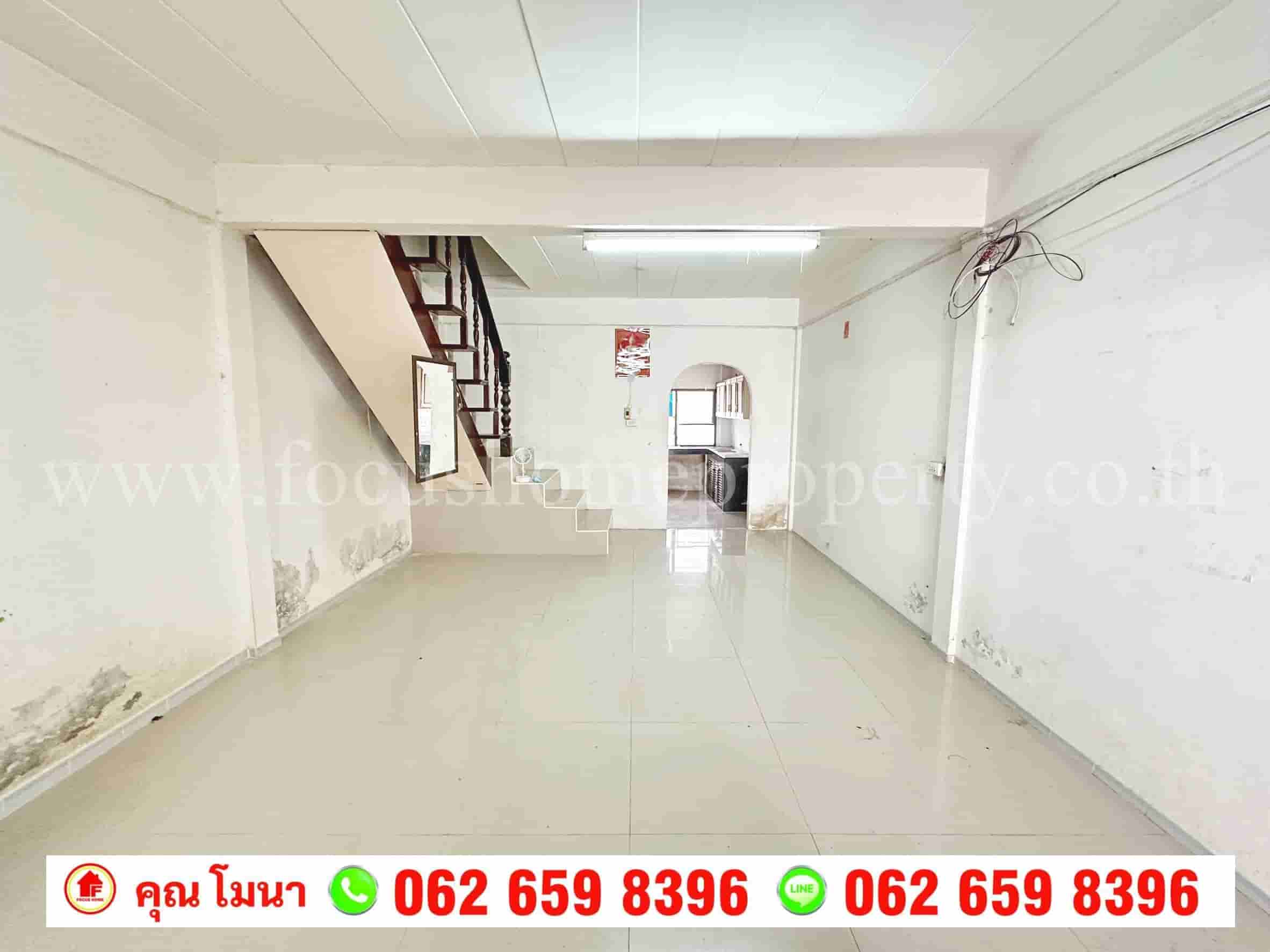 ขาย ทาวน์เฮ้าส์ รัตนาธิเบศร์  ซอย 10/1 